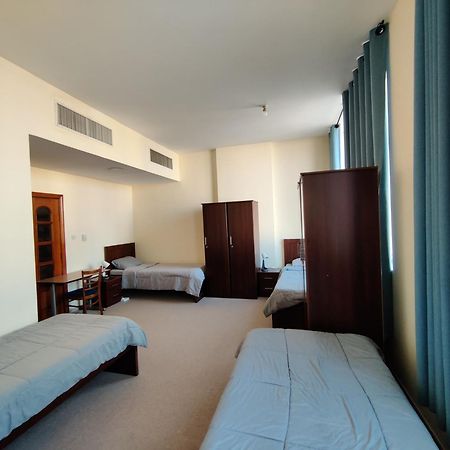 Oasis Hostel Abu Dhabi Exterior photo